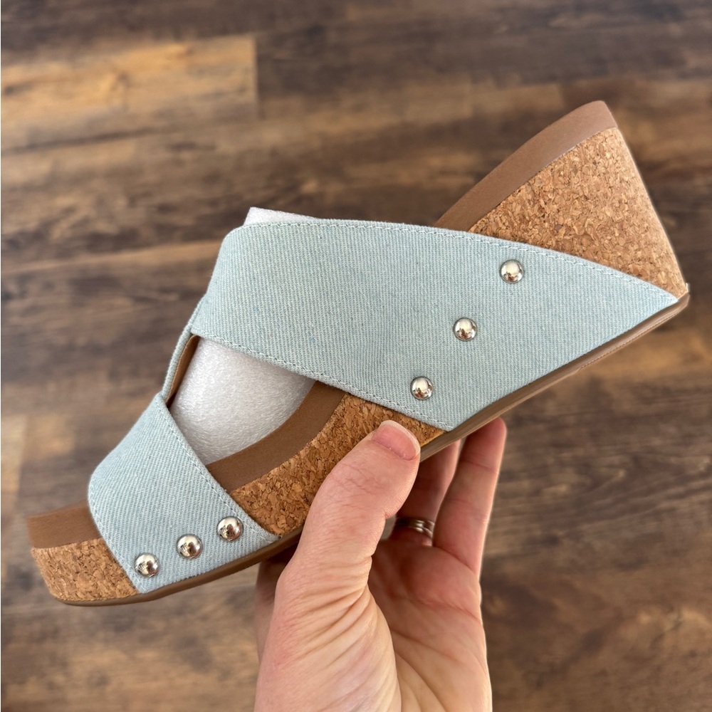 Corkys Light Blue and Brown Sandals Size 9